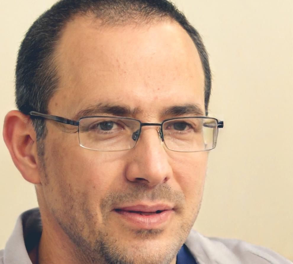 Student Lev Ostrowski who completed the transformer architecture track